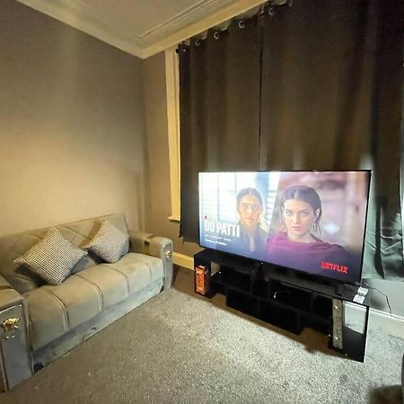 30 Percent Off Weekly Stays - 6 Bedroom House - 11 Beds Blackpool Dış mekan fotoğraf