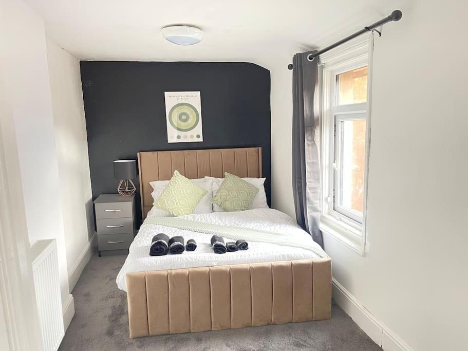 30 Percent Off Weekly Stays - 6 Bedroom House - 11 Beds Blackpool Dış mekan fotoğraf