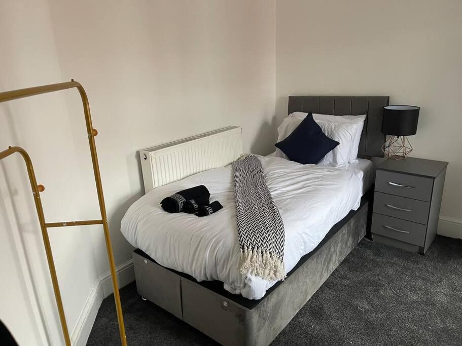 30 Percent Off Weekly Stays - 6 Bedroom House - 11 Beds Blackpool Dış mekan fotoğraf